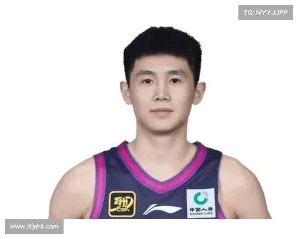 浙江新星李悦洲因横突骨折遗憾告别U19世界杯赛场 浙江新星李悦洲因横突骨折遗憾告别U19世界杯赛场